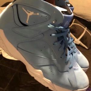 Pantone Jordan 7